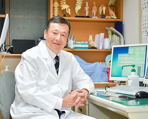 医師紹介 スタッフ紹介 整形外科 河村医院 大阪市港区の整形外科 スポーツ整形 リハビリ 介護